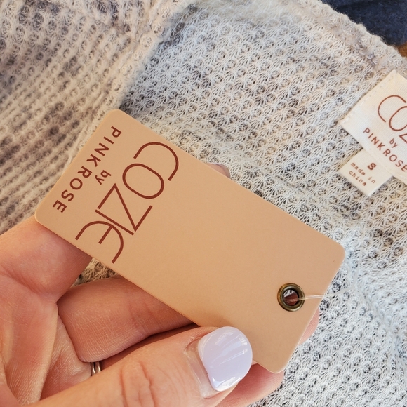 NWT Cozie by Pink Rose White Gray Leopard Print Drawstring Crop Top Size Small - Picture 5 of 15